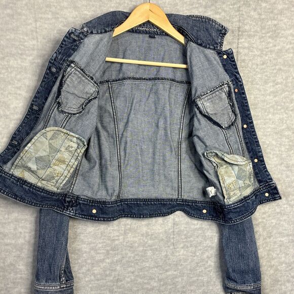 American Eagle Jean Jacket Denim Light Medium Wash Semi-Cropped Western M - Picture 13 of 15